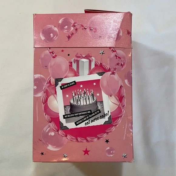 SOAP & GLORY THE BIRTHDAY BOX - Picture 4 of 9
